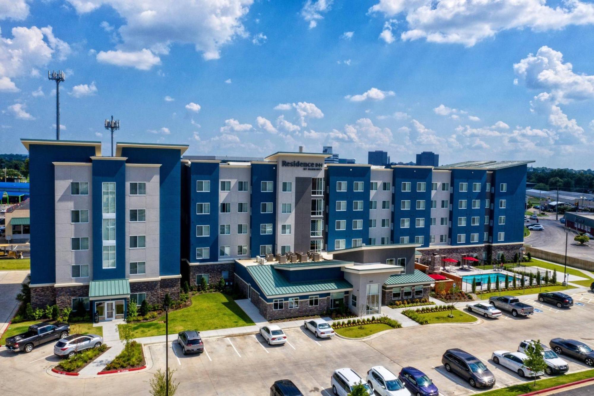 Residence Inn By Marriott Tulsa Midtown Exterior photo