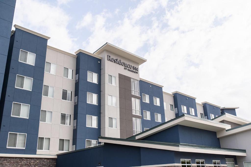 Residence Inn By Marriott Tulsa Midtown Exterior photo